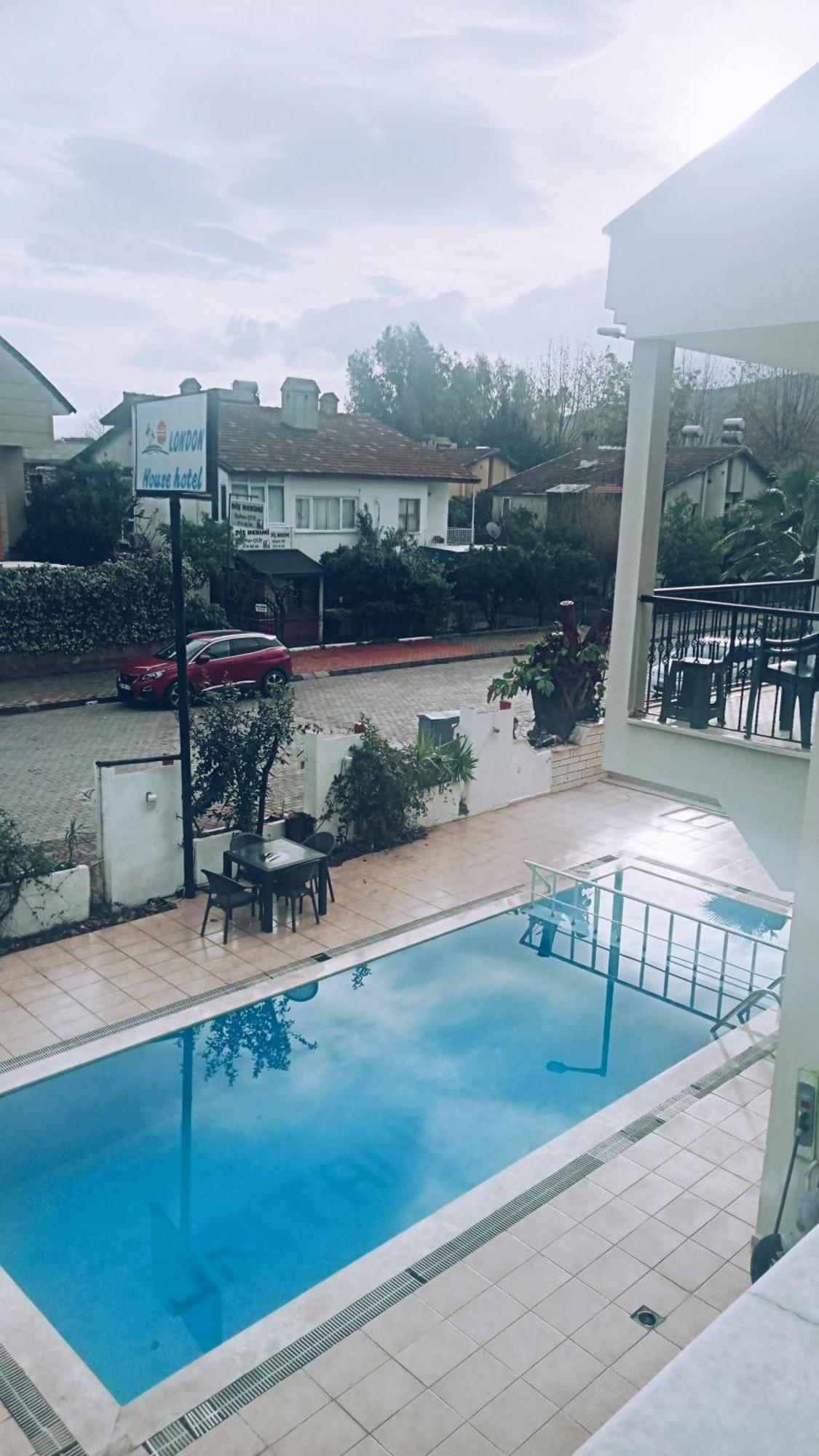London House Hotel Кемер Екстериор снимка